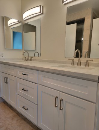 Upstairs Bath with double sinks